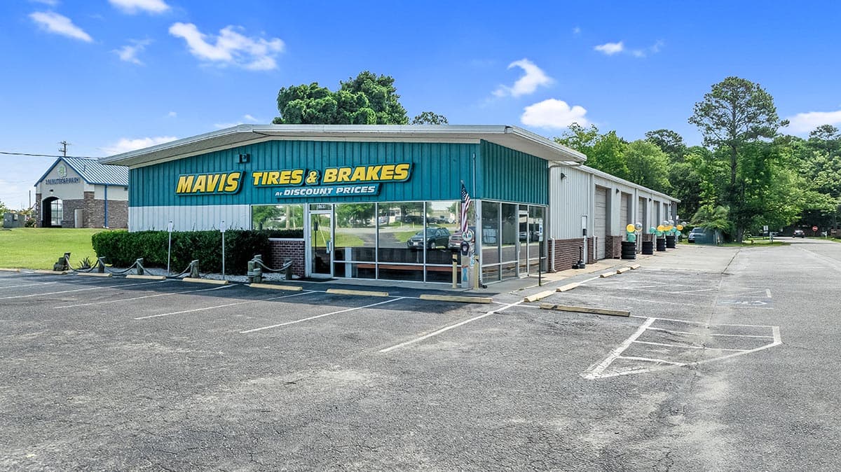 Store_607 Tire Shop & Auto Repair in Murrells Inlet, South Carolina