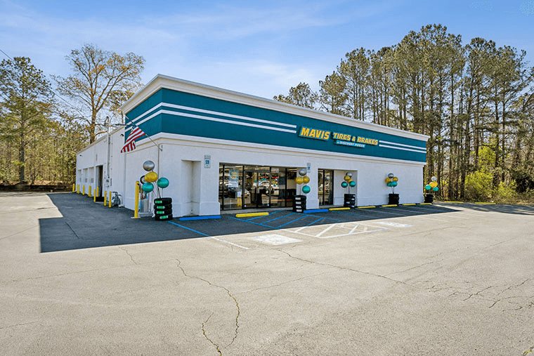 Store_2088 Tire Shop & Auto Repair in Riverdale, Georgia