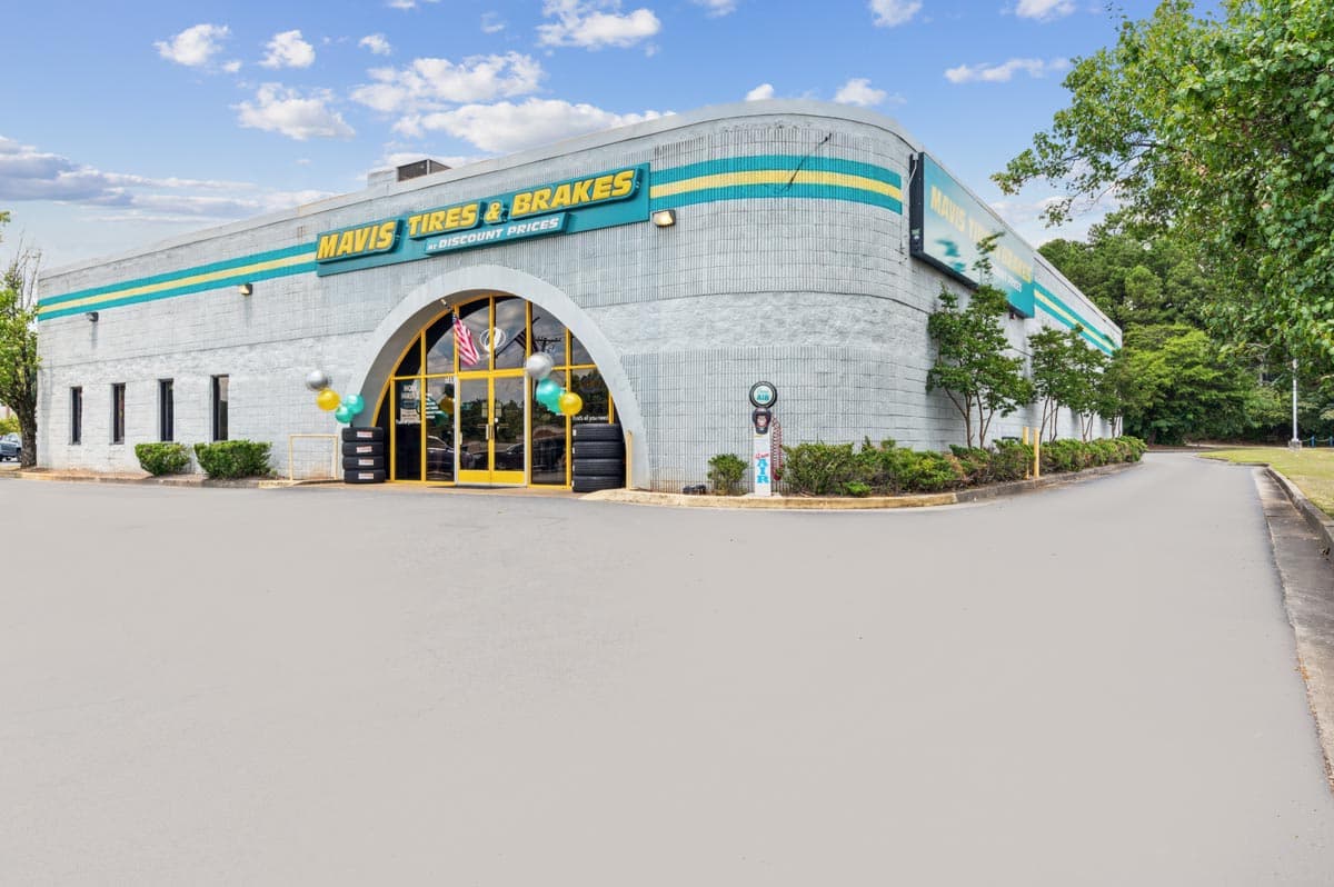 Store_1017 Tire Shop & Auto Repair in Douglasville (Douglas blvd), Georgia