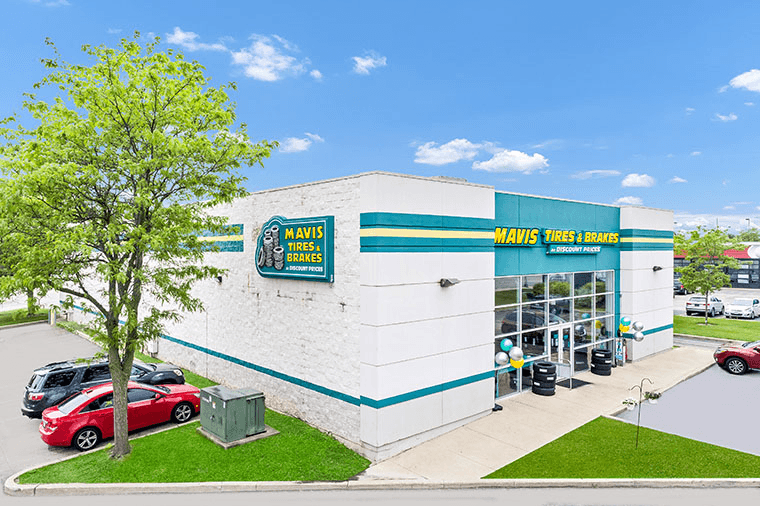 Store_1077 Tire Shop & Auto Repair in Palatine, Illinois